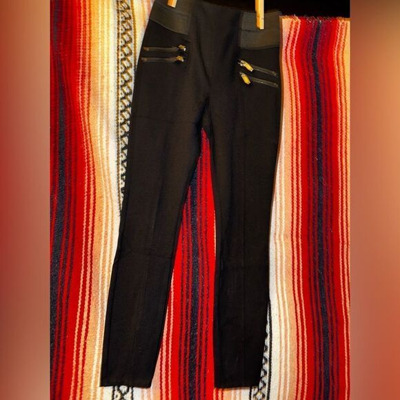 GUESS FACTORY Penny Ponte Pants in black NWT SZ Snall - Picture 4 of 13